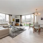 La Villa Olimpica Barcelona