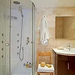 Apartaments Ample