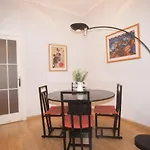 Lovely Apartment at Park Güell