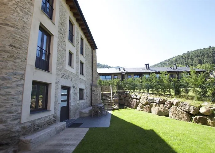 Montserrat Duplex