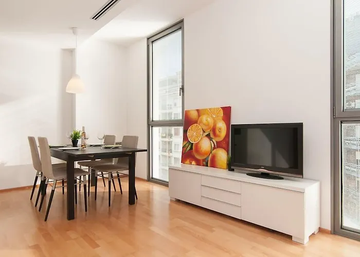 Bbarcelona Placa Universitat Flats