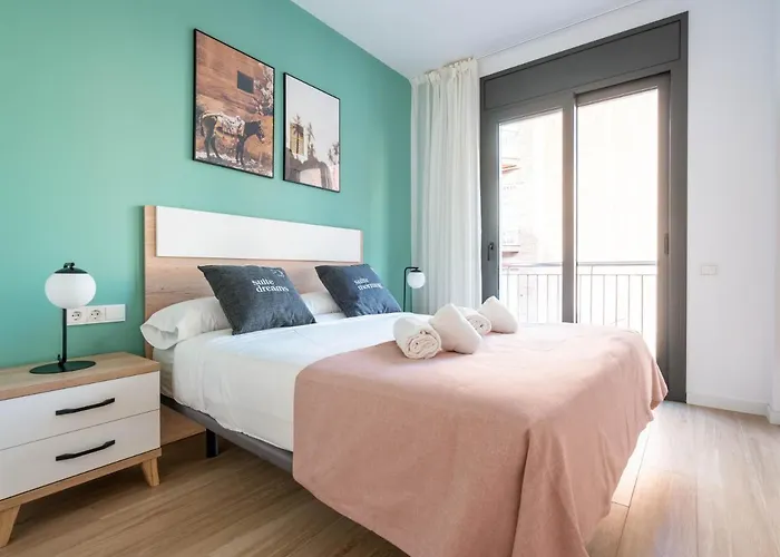 limehome Barcelona Carrer de Besalú 90