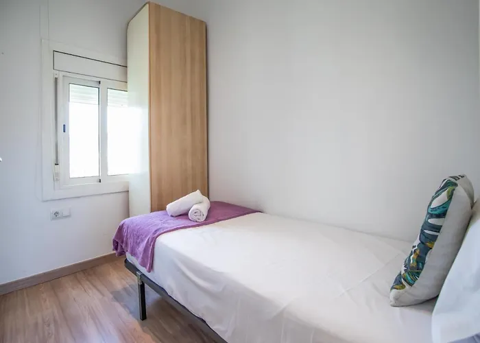 S2Sep1099 - Great Apartment With Private Terrace