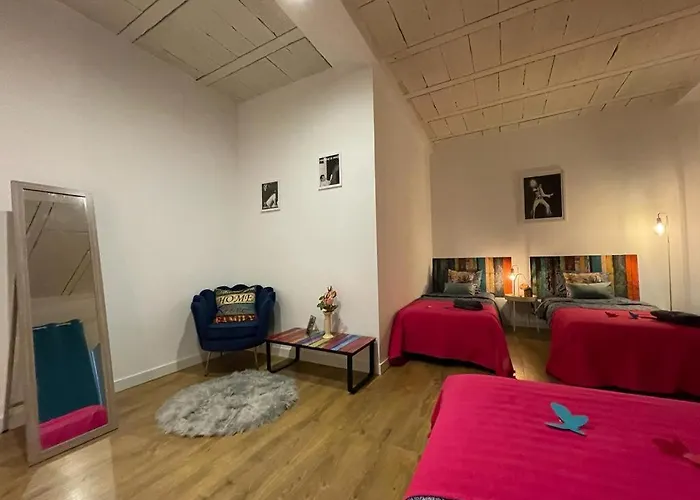 Rooms In Gothic