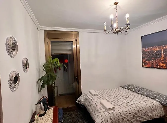 Room Familiar Sants Barcelona