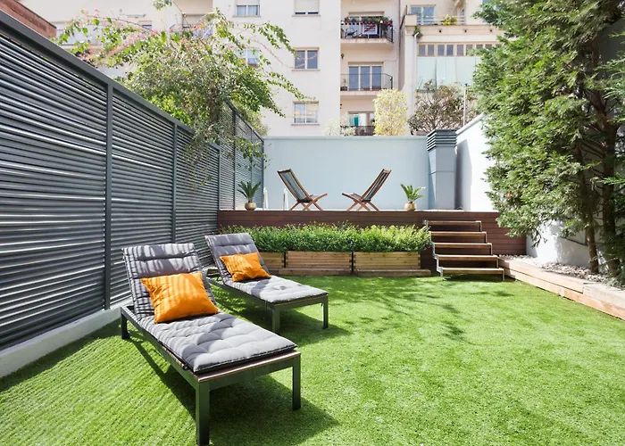 My Space Emirates - Modern Duplex With Private Garden And Swimming Pool