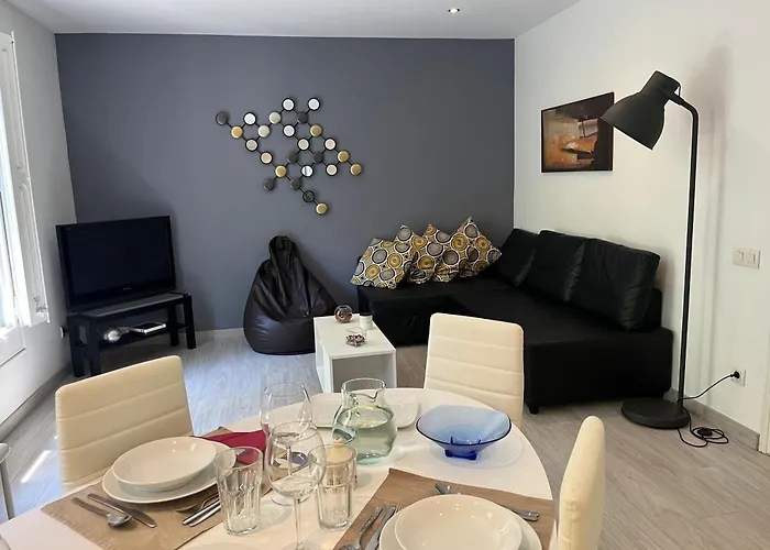 Barcelona 54 Apartment Rentals