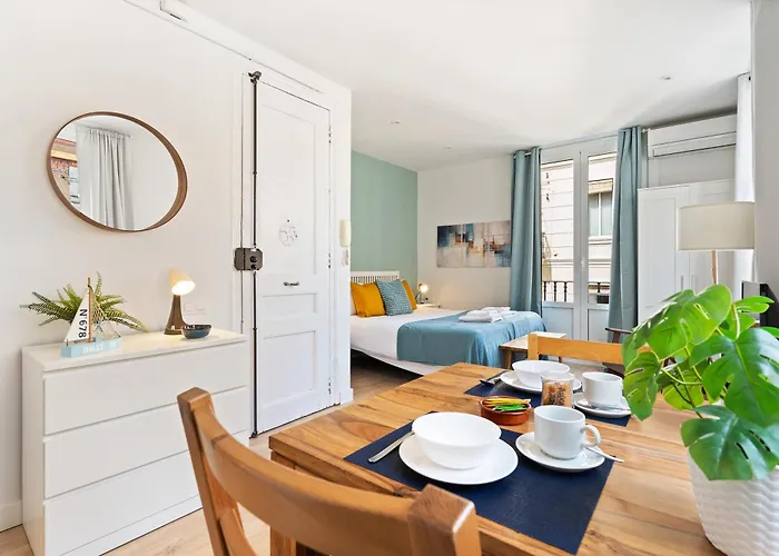 Lodging Apartments Barceloneta Beach Studio 31