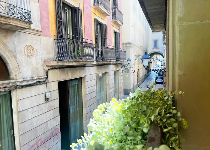 White Apartment Barcelona