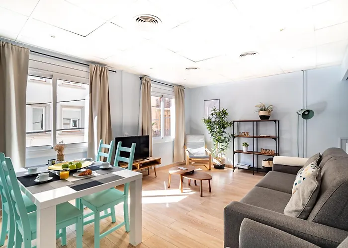 Flaugier Apartment Near Sagrada Familia