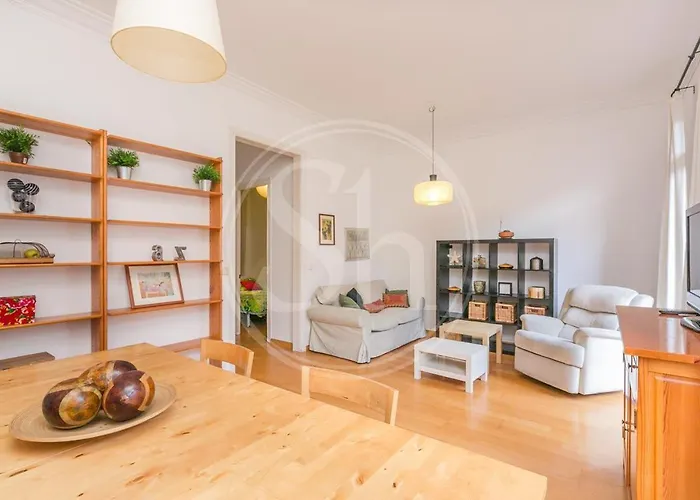 Bonito Apartamento En El Eixample