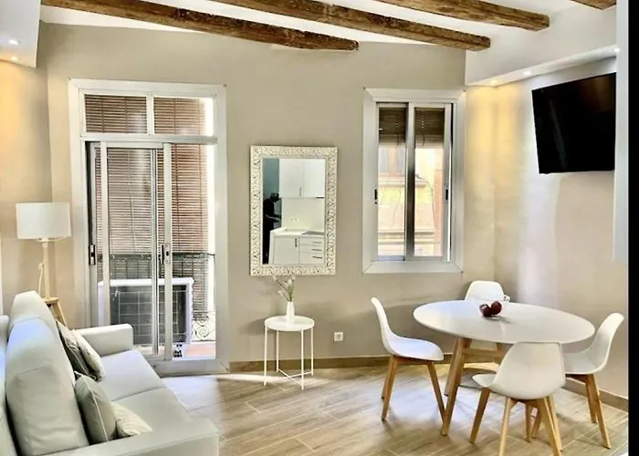 Apartamento Renovado Con 2 Habitaciones En El Corazon De Barcelona - Es-341-3