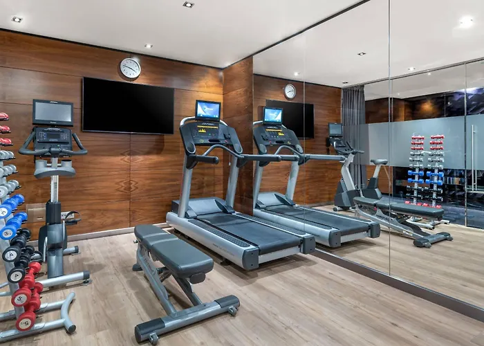 AC Hotel Victoria Suites