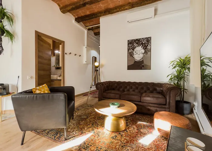 Magalhaes - Trad Flat In Poble Sec, Near Ramblas