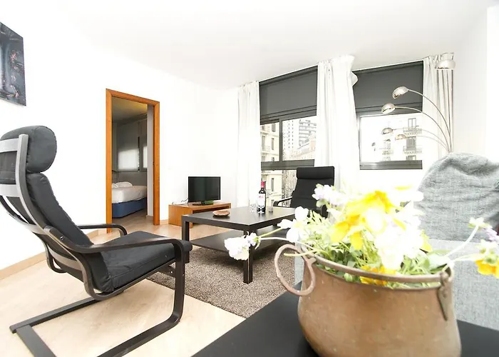 Apartment Bright Sagrada Familia