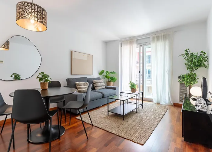 Lovely Apartment Sagrada Familia