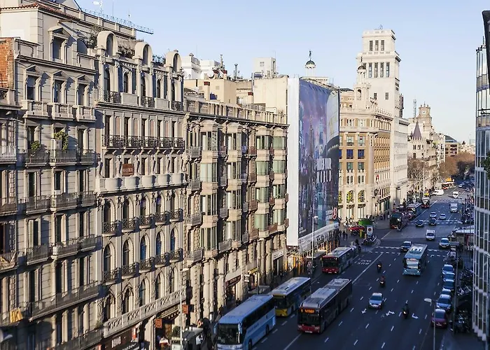 Be Barcelona Plaza Catalunya