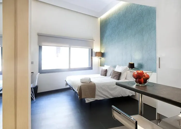 Barcelona Fifteen Central Aparthotel
