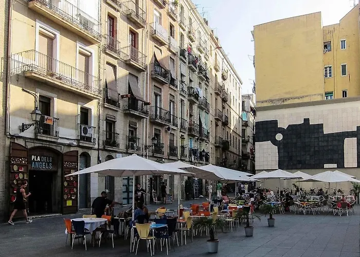 Barcelona 10 - Apartments
