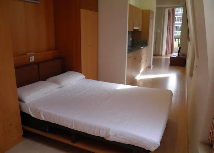 Apartaments Sant Jordi Santa Anna