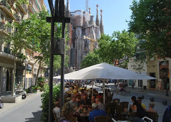 Gaudi Apartments Barcelona