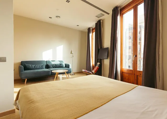 Casa Felipa Plaza Espana