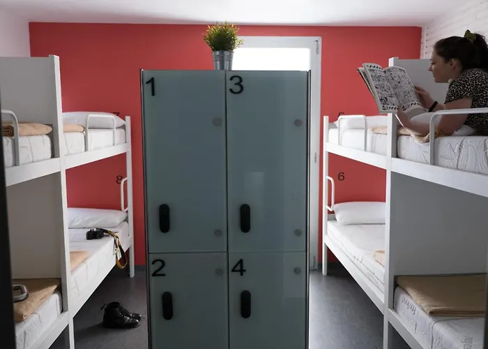 Hellobcn Youth Hostel Barcelona