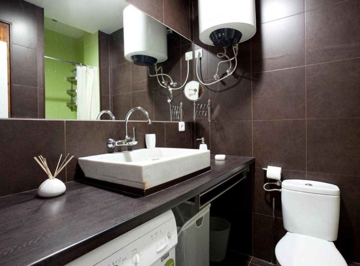 Apartamento Borrell - Near Ramblas Barcelona