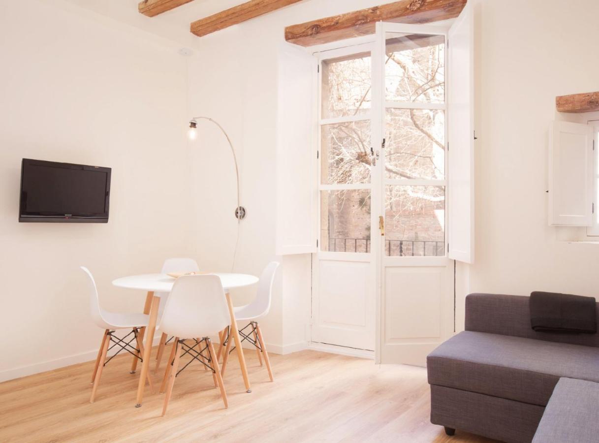 Alsina - Historical Center - Barrio Gotico Apartamento *