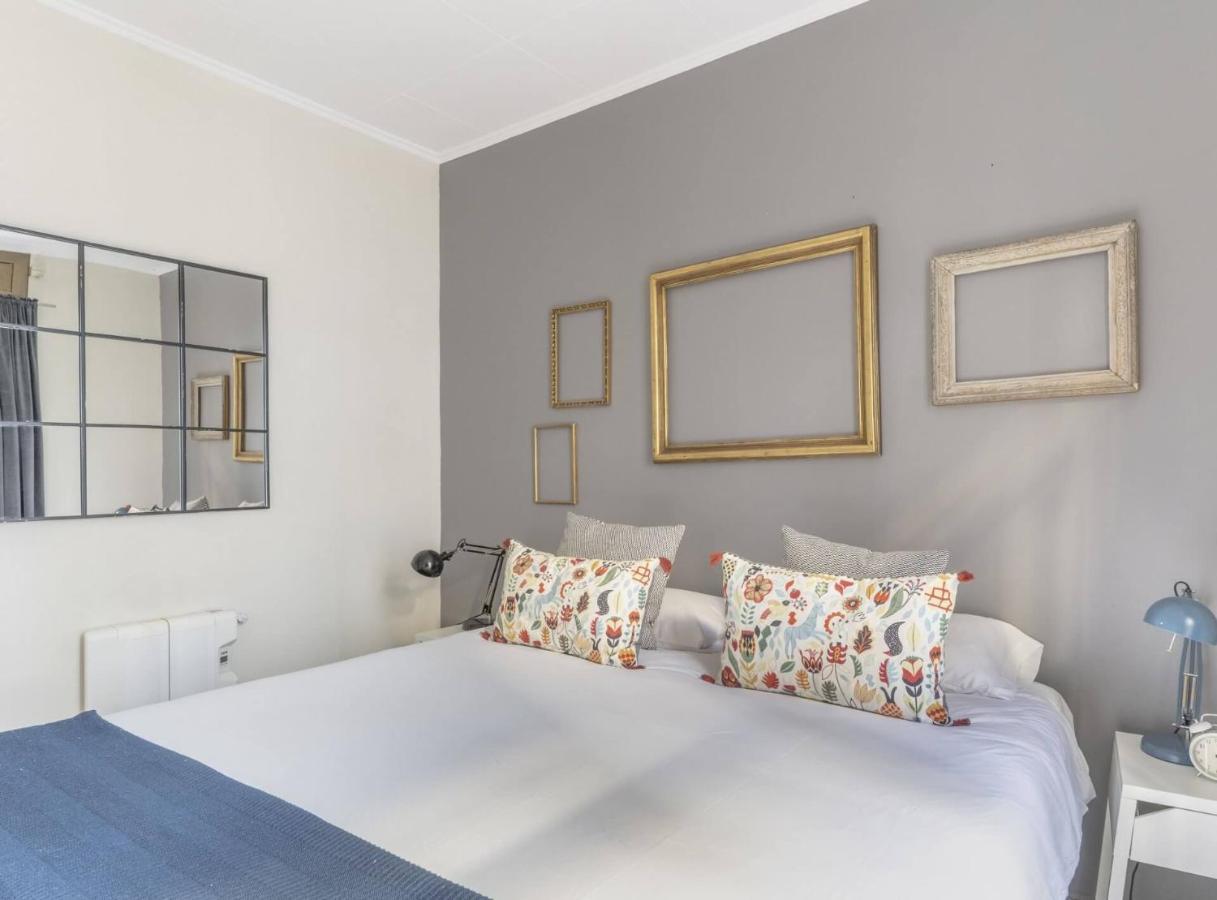 Margarit 4 Bedroom Apartamento