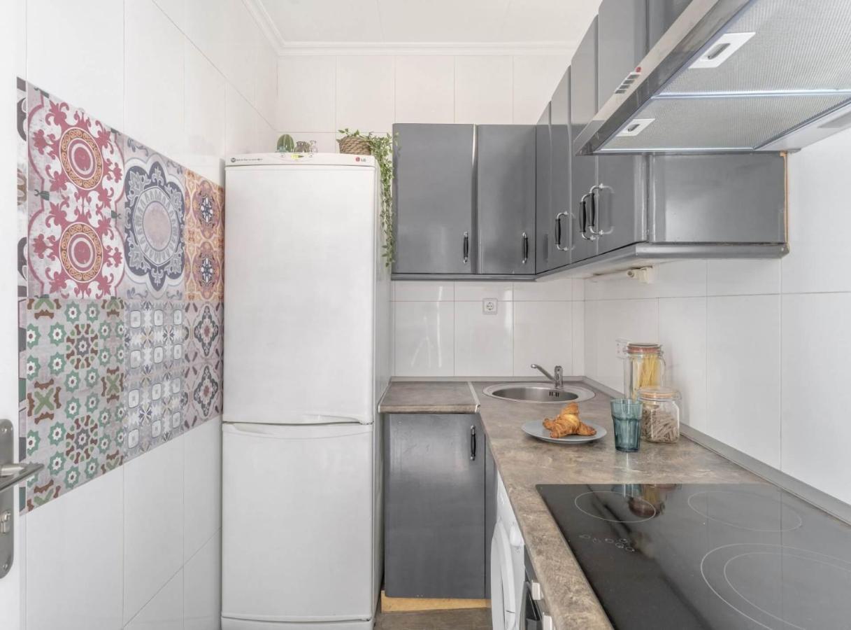Margarit 4 Bedroom Apartamento *