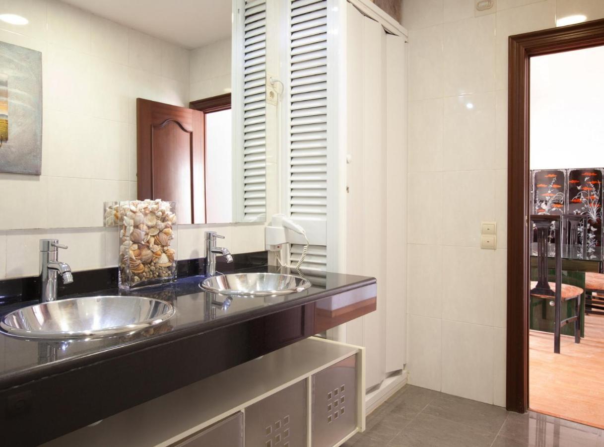 Apartamento Rambla Cat - Penthouse With Terrace Barcelona