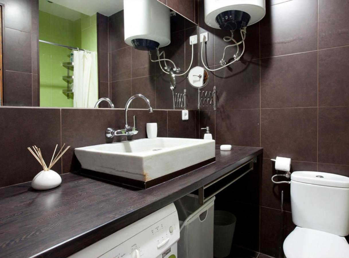 Borrell - Near Ramblas Apartamento *