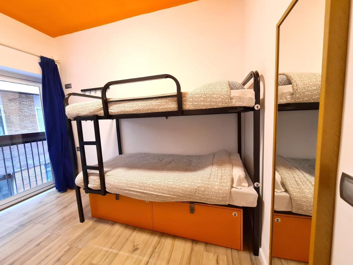 Hostal Arc House Gracia *