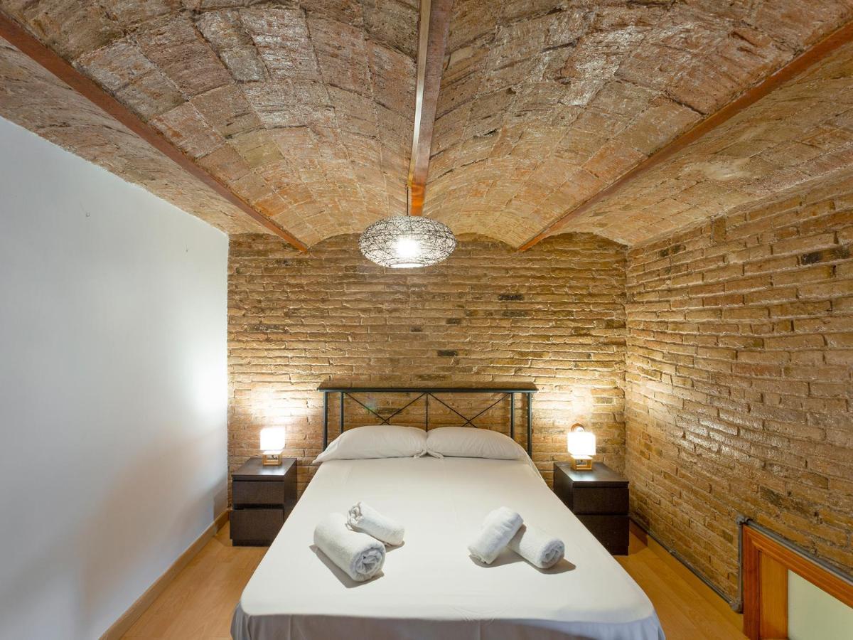 Modern Next To Sagrada Familia * Barcelona