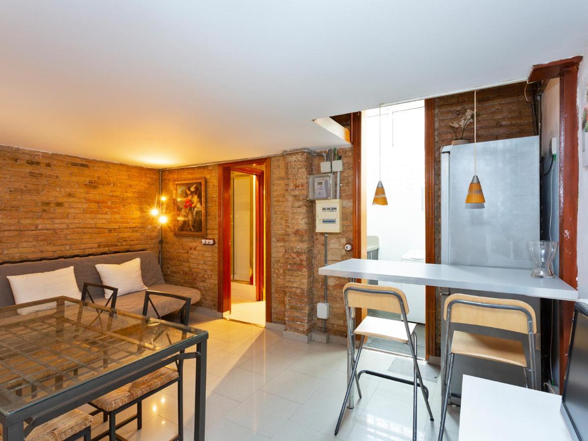 Modern Next To Sagrada Familia * Barcelona