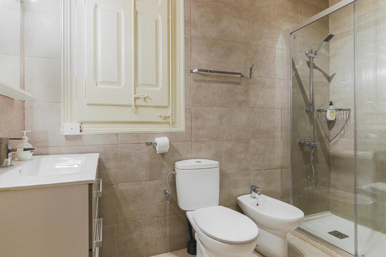 Be Eixample Universidad Apartamento *