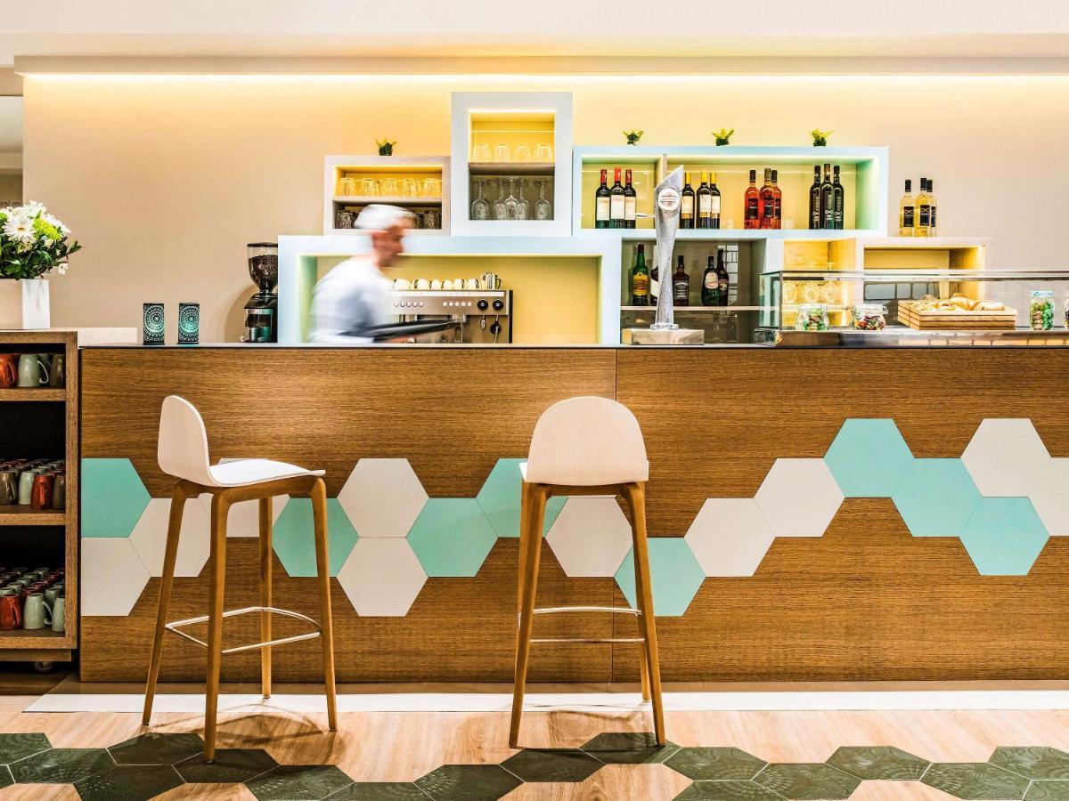 Ibis Styles Centre 2*