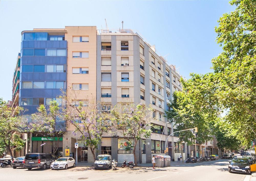 Barna House Hotel 2*