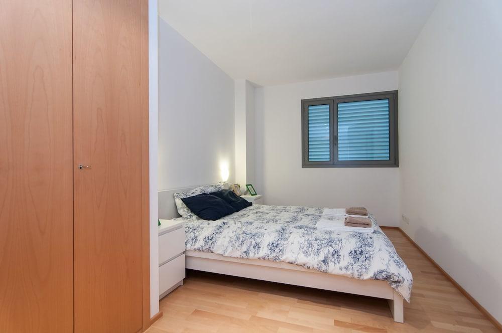 Bbarcelona Placa Universitat Flats Hotel 4*