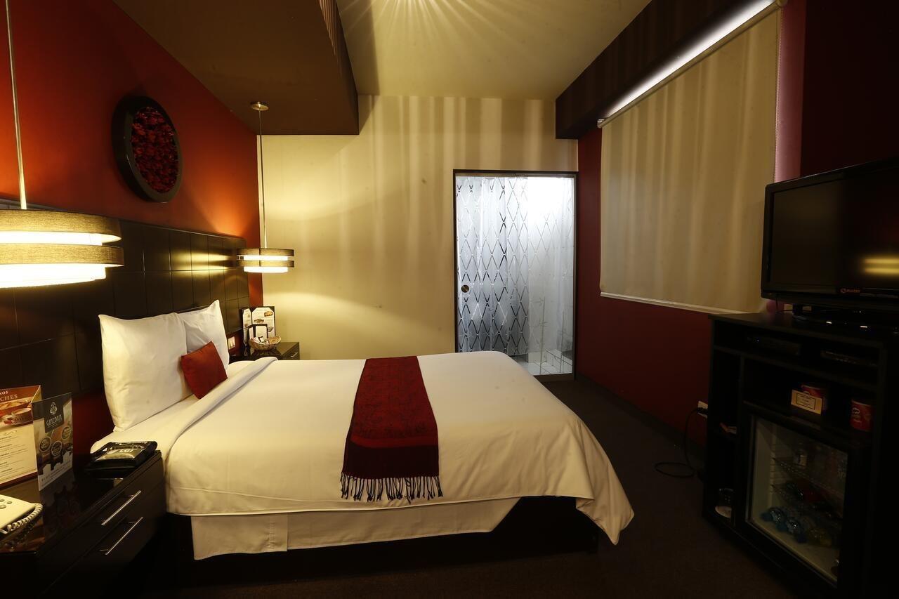 Hotel Ginebra *