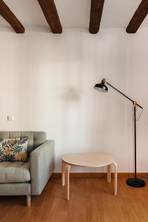 Cozy Rambla Del Raval Apartamento Barcelona