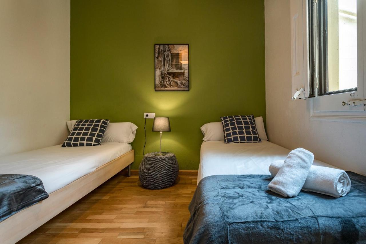 Apartamento Habitat Plaza Real Barcelona