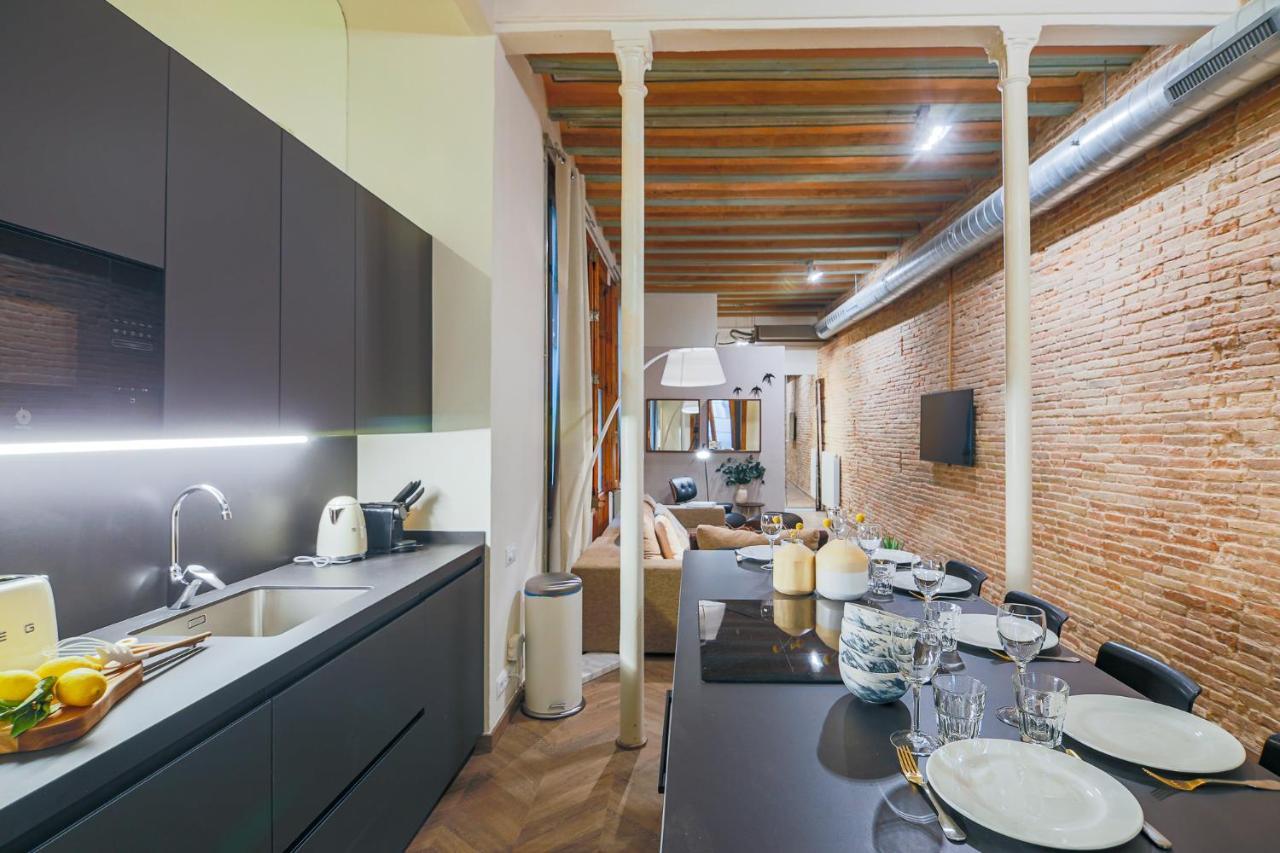 Apartamento Avinyó- New Listing -spacious Loft In The Gothic Quarter!