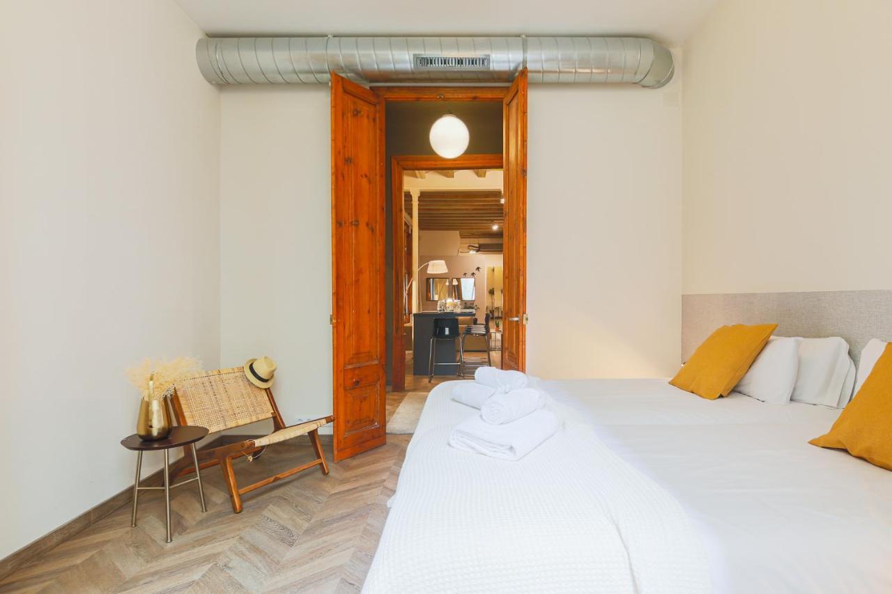 Avinyó- New Listing -spacious Loft In The Gothic Quarter! Apartamento Barcelona