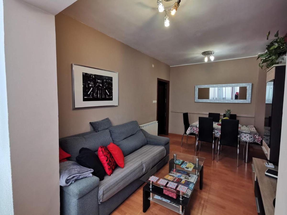 Apartamento Rosa Y Miguel 1 *
