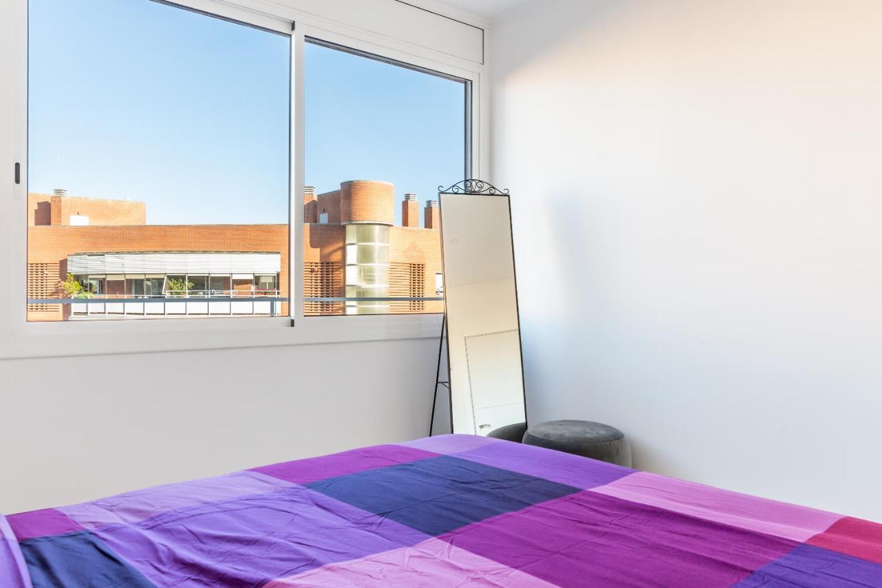Apartamento 3BR - 2BH BEACHside Sunny&Spacious apartment *