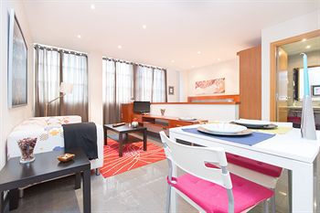 Ainb Eixample-muntaner Barcelona