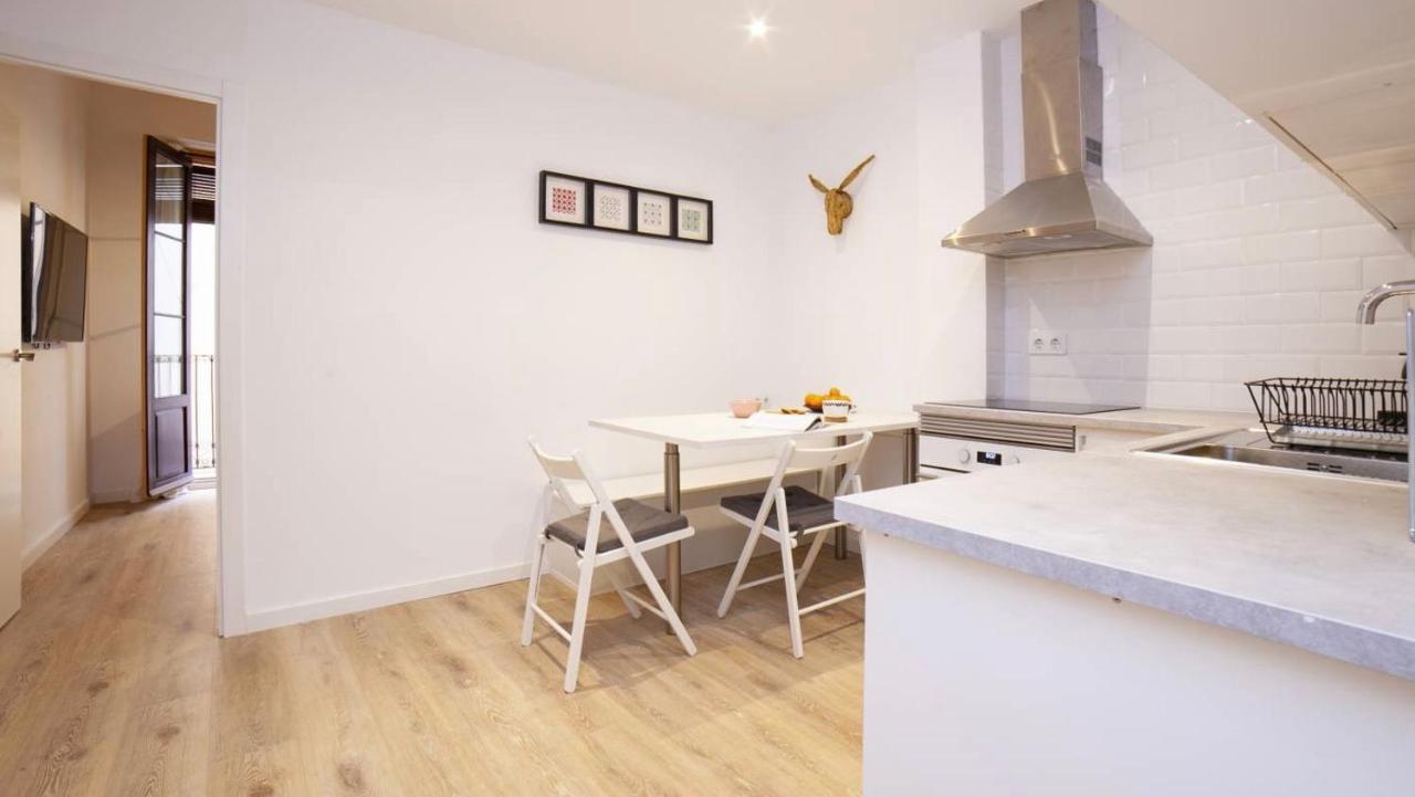 Chic Ramblas Apartment Barcelona