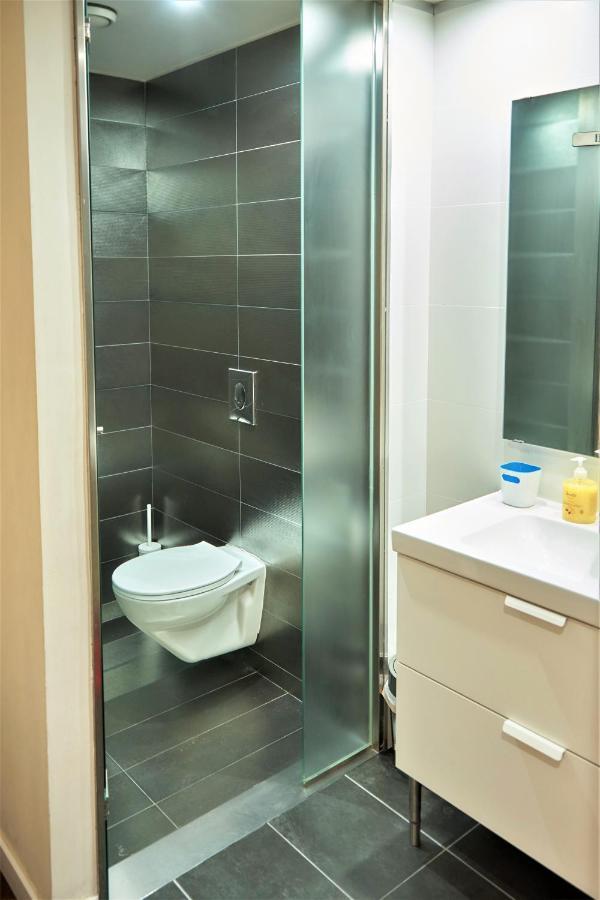 Apartamento Via Augusta 153 *